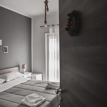 La Casina Oda ve Kahvaltı 4*