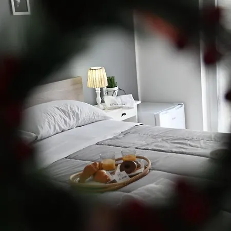 La Casina Bed & Breakfast